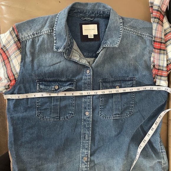 American Eagle button up denim - Picture 3 of 3